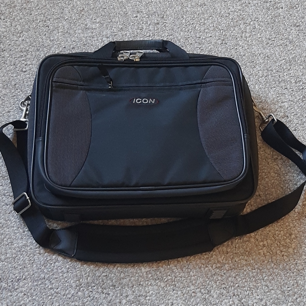 Icon Briefcase/Lap Top Computer Bag - Picture 4 of 14